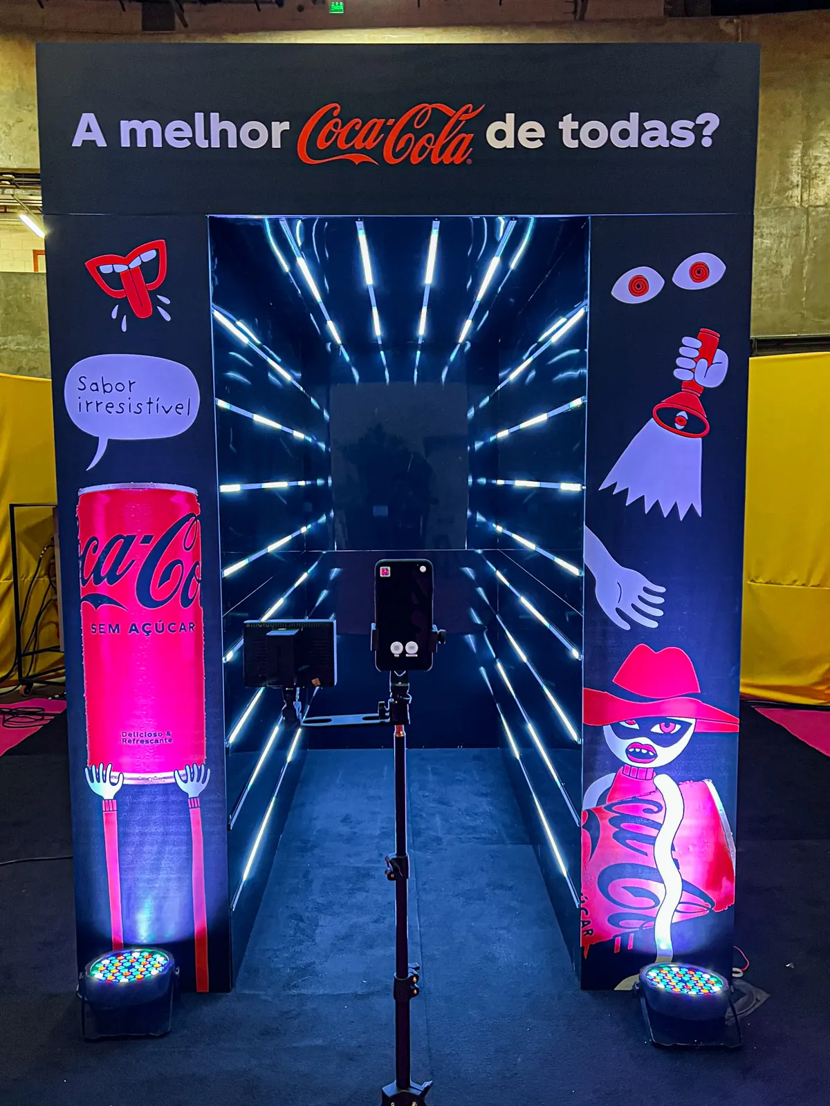 Túnel Infinity da Coca-Cola no show Tardezinha, no Estádio Nacional
